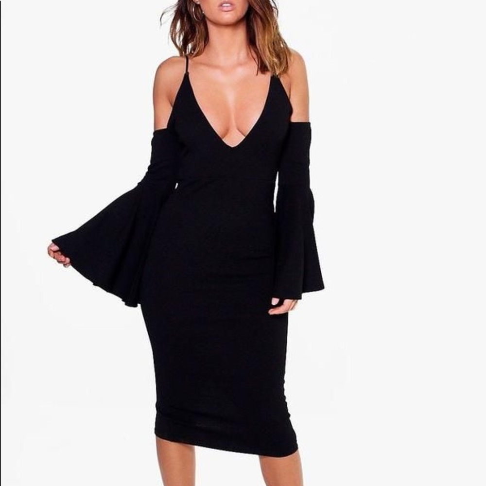 Plunge Cols Shoulder Flares Sleeve Midi